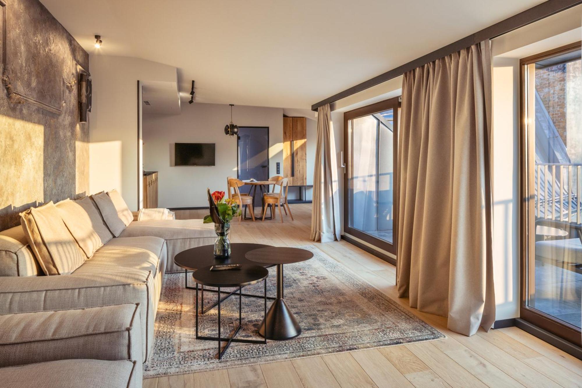 Nomadic Urban Premium Suites Krakow Luaran gambar