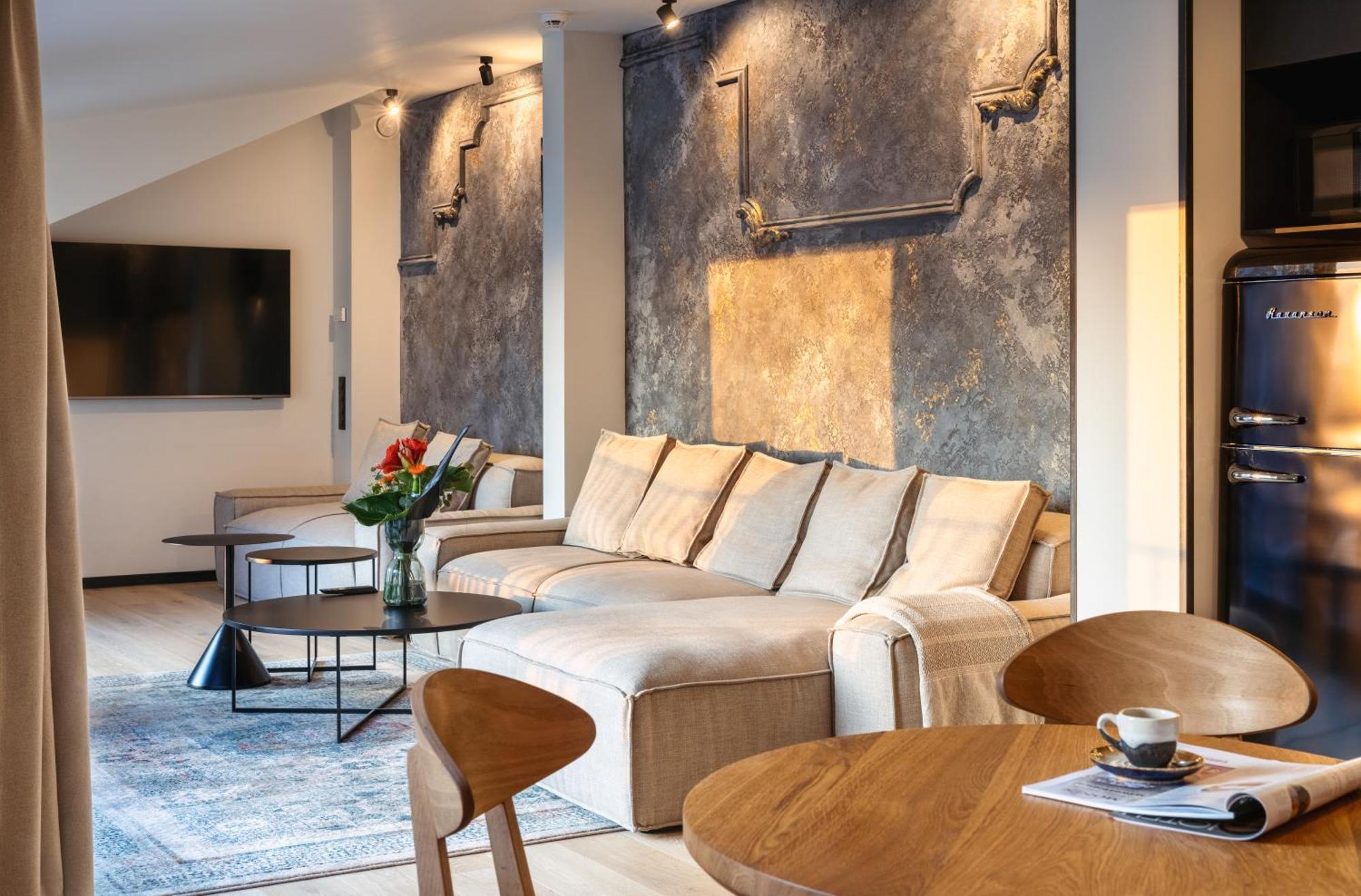 Nomadic Urban Premium Suites Krakow Luaran gambar