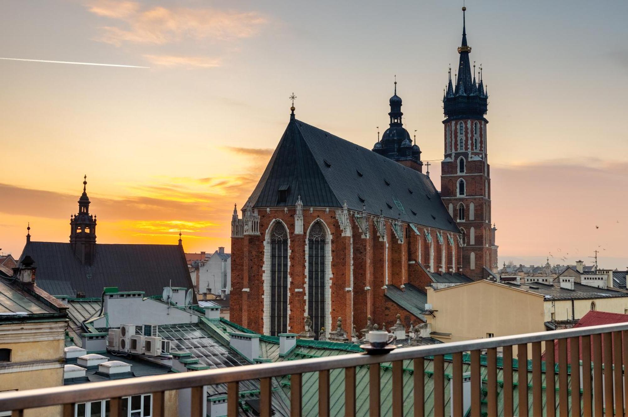 Nomadic Urban Premium Suites Krakow Luaran gambar
