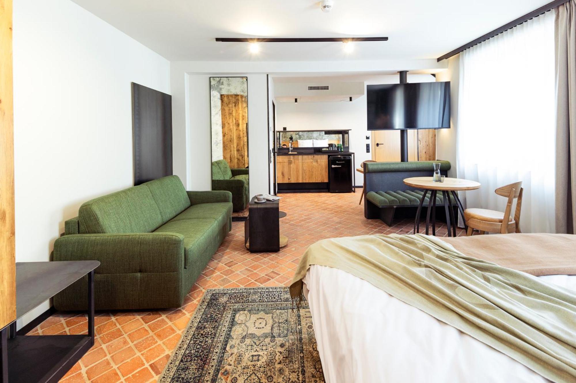 Nomadic Urban Premium Suites Krakow Luaran gambar