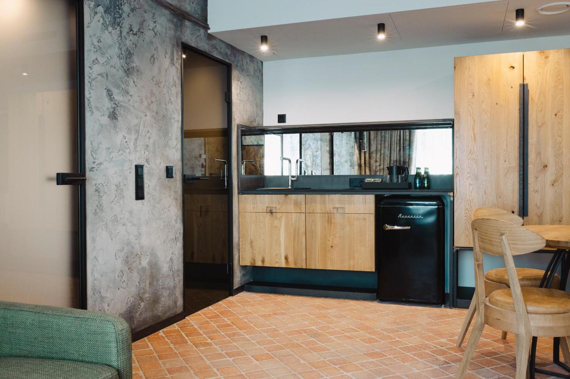 Nomadic Urban Premium Suites Krakow Luaran gambar