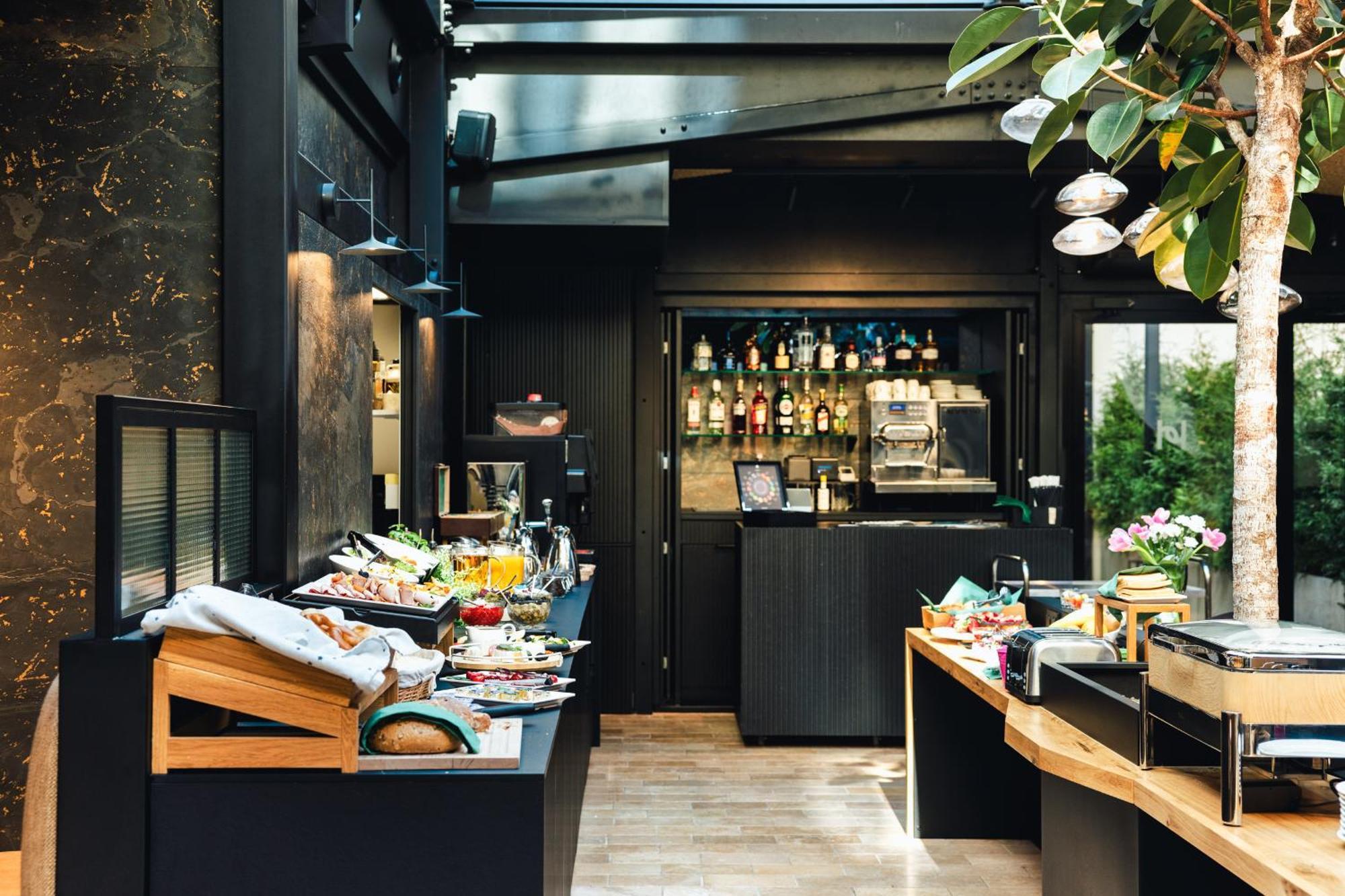 Nomadic Urban Premium Suites Krakow Luaran gambar